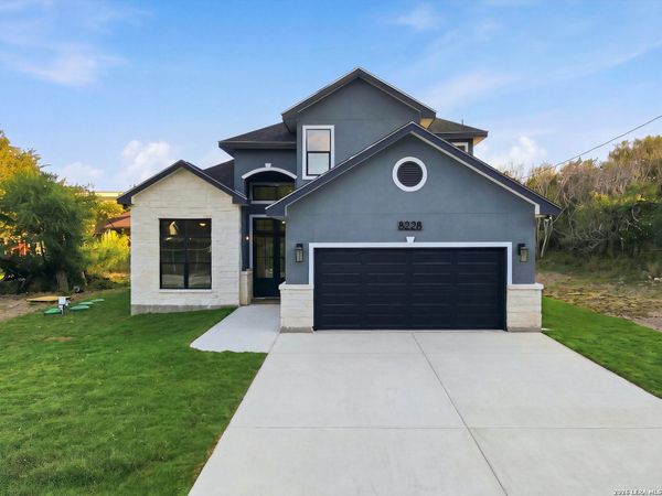 8228 UTOPIA BLVD, Selma, TX 78154