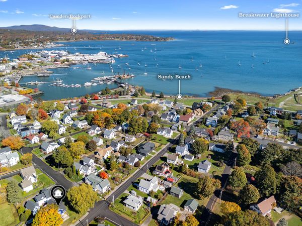 38 Crescent Street , Rockland, ME 04841