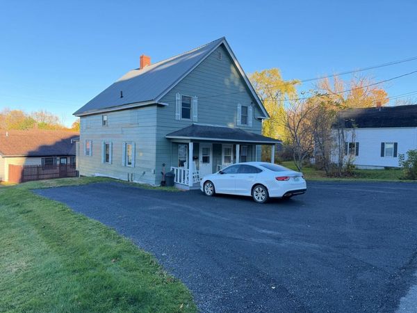 68 Oak Street , Presque Isle, ME 04769
