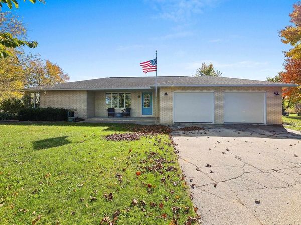 4471 HILLSIDE DRIVE, Pulaski, WI 54162