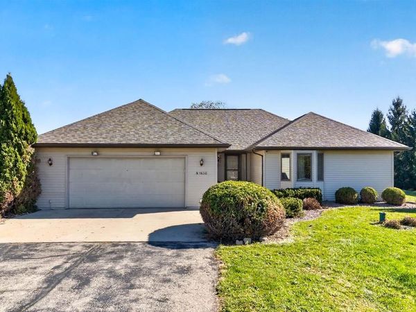 N1630 NORTH ROAD, Greenville, WI 54942