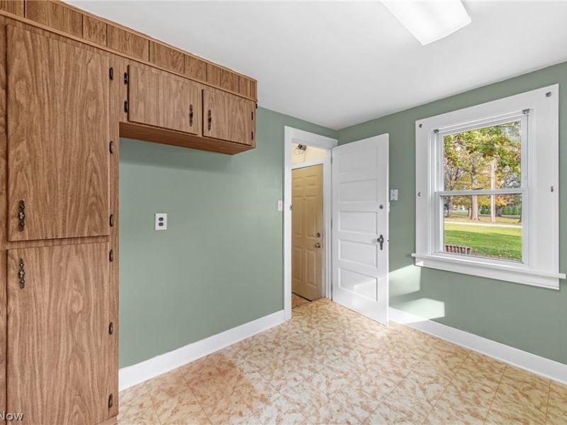 7949 Ridge Road, Wadsworth, OH 44281 Photo 13