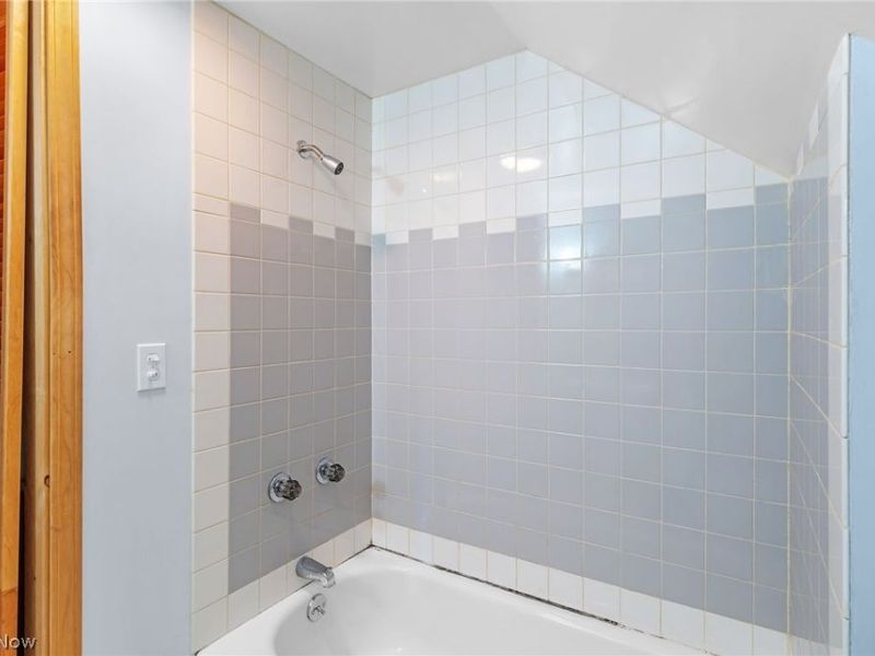 7949 Ridge Road, Wadsworth, OH 44281 Photo 22