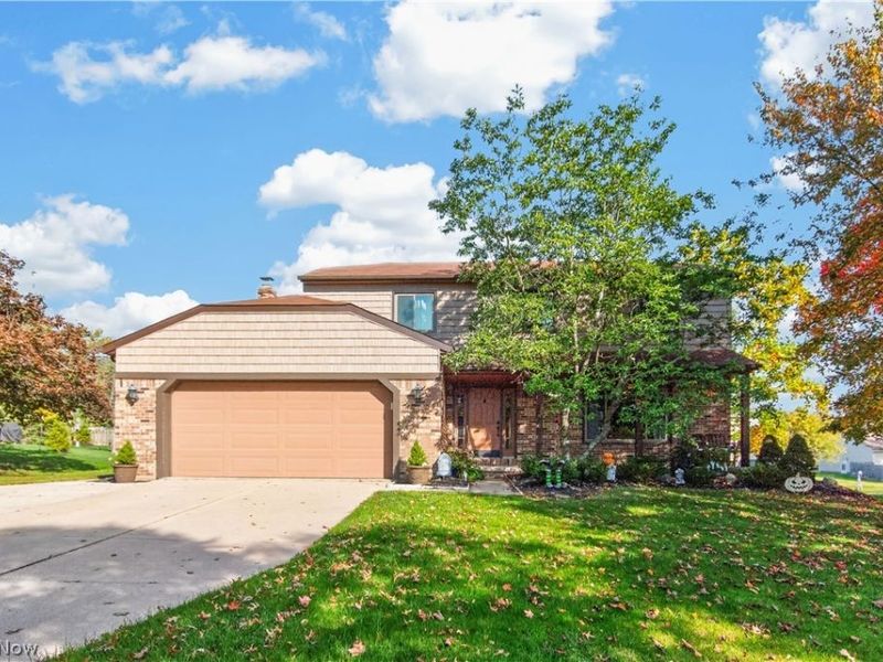 3080 Stoney Creek Drive, North Royalton, OH 44133 Photo 1