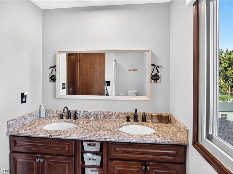 3080 Stoney Creek Drive, North Royalton, OH 44133 Photo 27