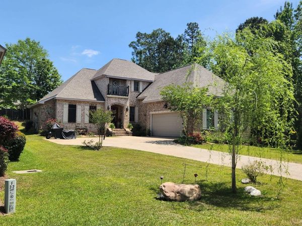 49 Bridgefield Turn, Hattiesburg, MS 39402