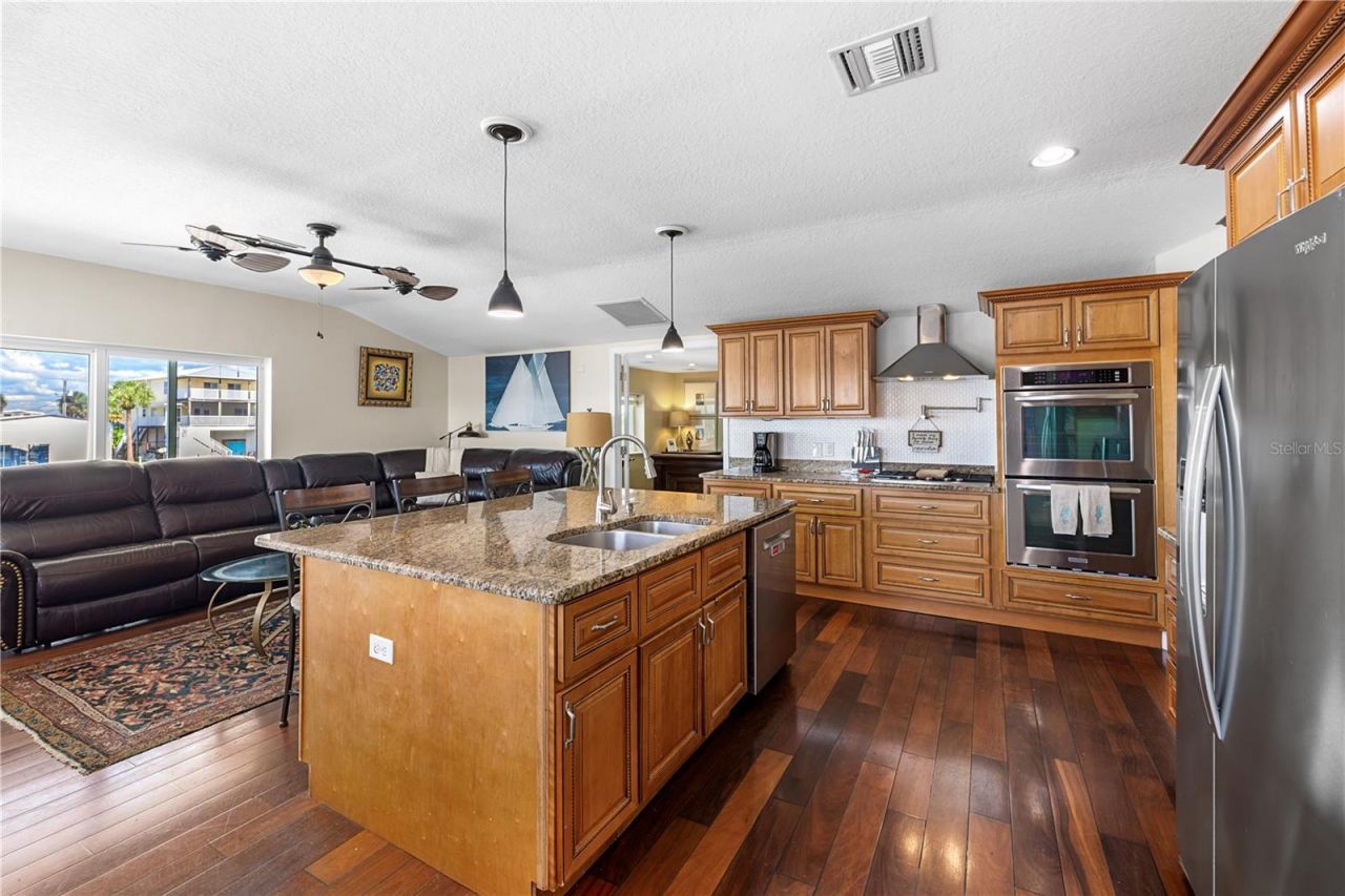 3337 Mangrove Drive, Hernando Beach, FL 34607 Photo