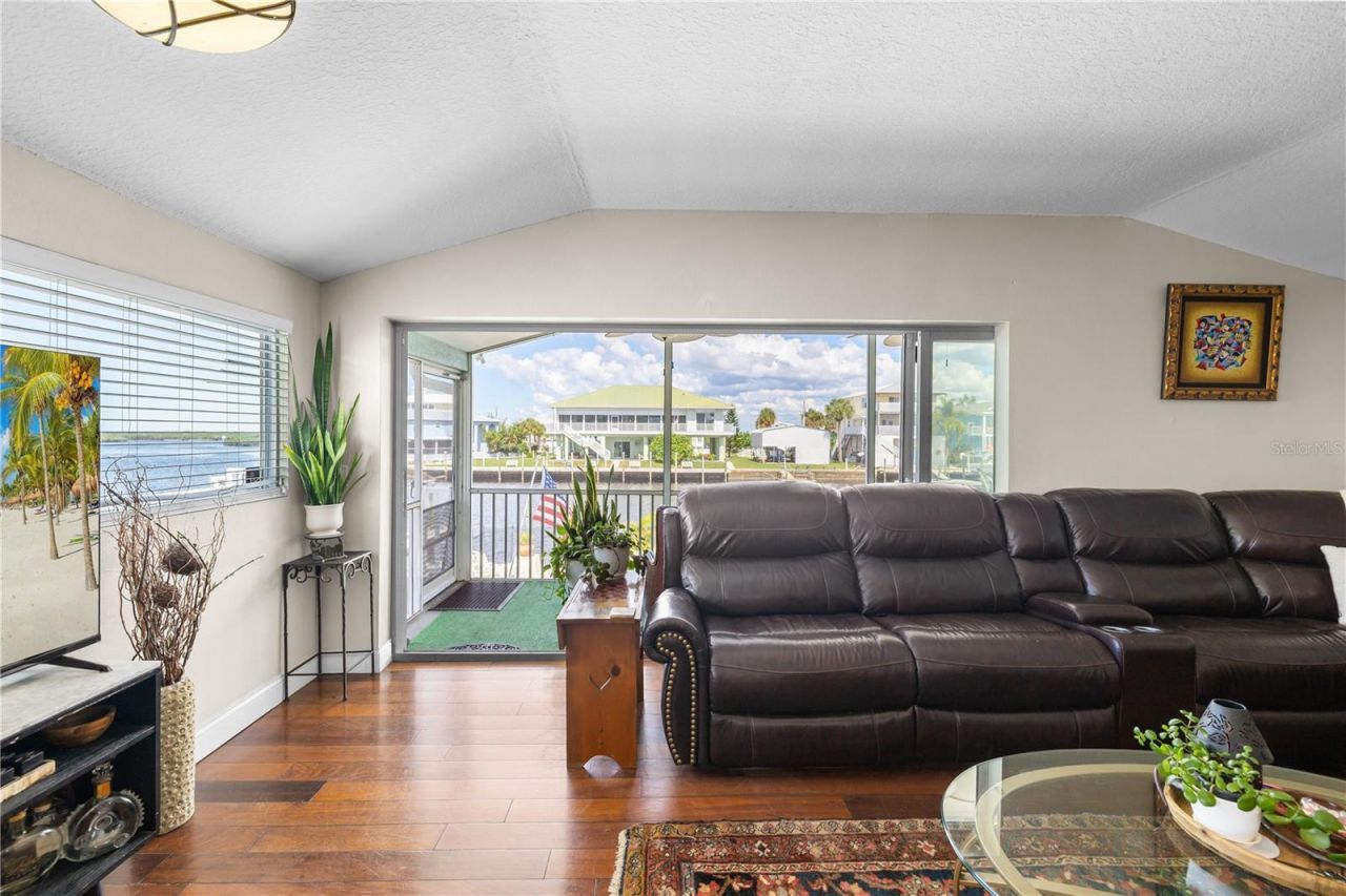 3337 Mangrove Drive, Hernando Beach, FL 34607 Photo
