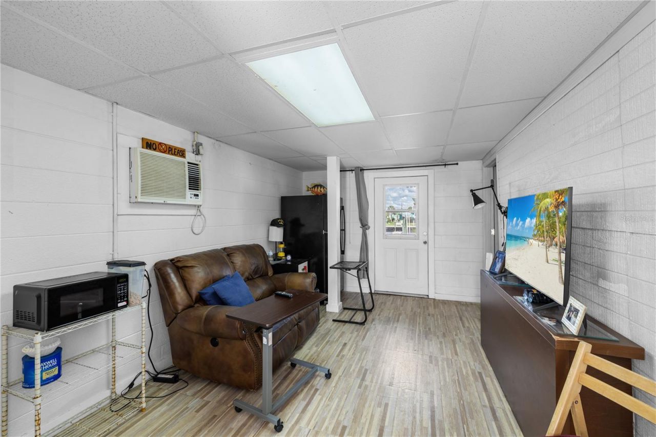 3337 Mangrove Drive, Hernando Beach, FL 34607 Photo