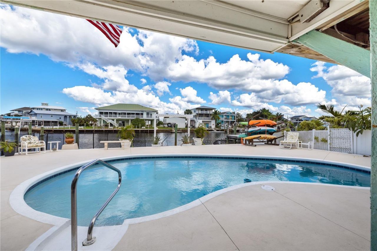 3337 Mangrove Drive, Hernando Beach, FL 34607 Photo