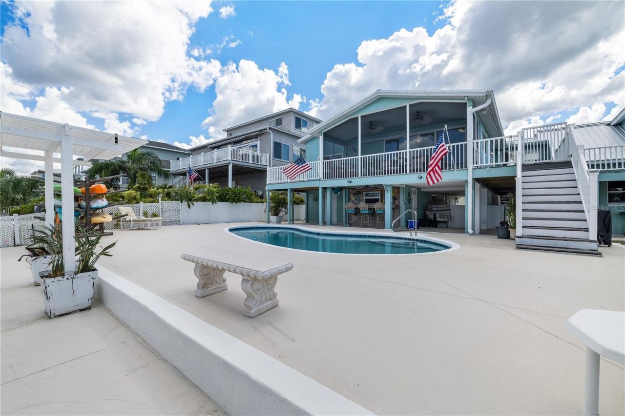 3337 Mangrove Drive, Hernando Beach, FL 34607 Photo