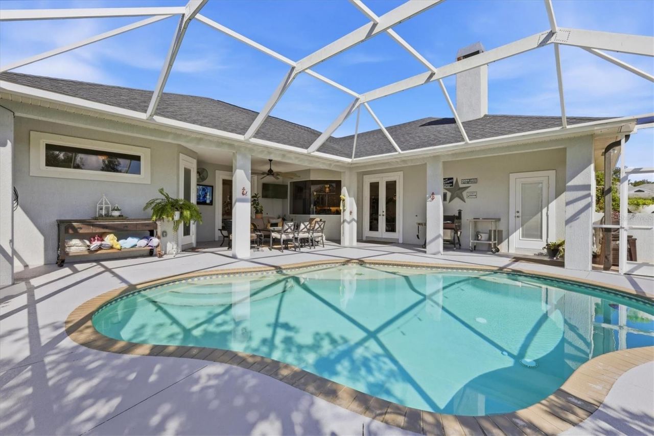 1753 Kingsdown Drive, Sarasota, FL 34240 Photo