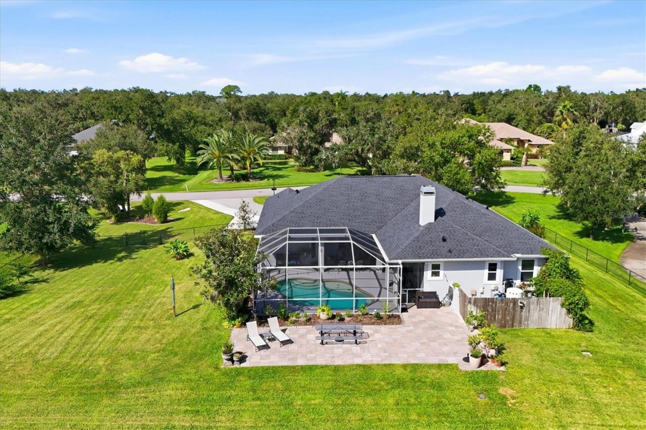 1753 Kingsdown Drive, Sarasota, FL 34240 Photo