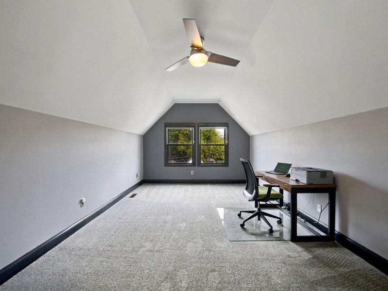 1050 Perry Street, Columbus, OH 43201 Photo 22