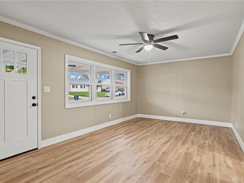 1229 S Central Avenue, Fairborn, OH 45324 Photo 6