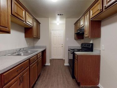 3621 San Rose Drive, Fort Worth, TX 76119