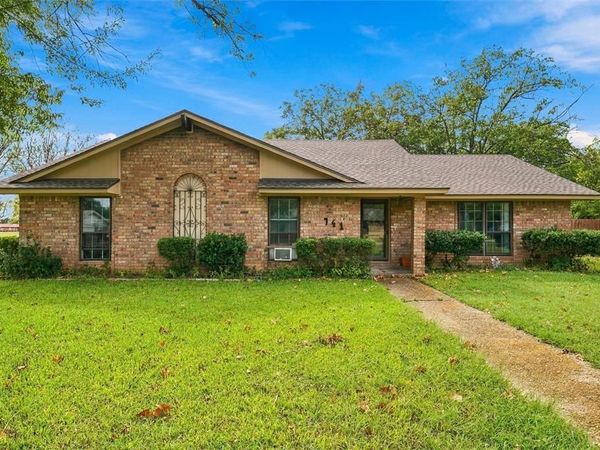 741 S 1st Street , Hewitt, TX 76643