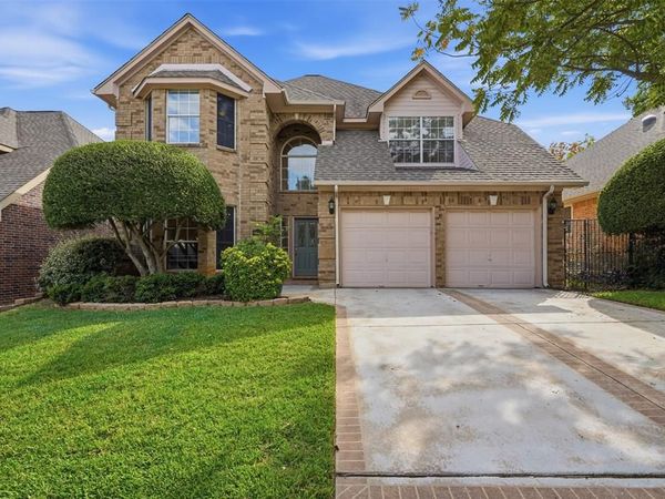 3018 Oak Cove Road, Arlington, TX 76017