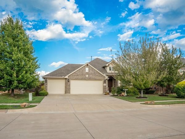 1317 Monticello Drive, Burleson, TX 76028