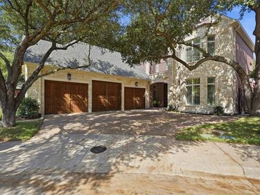 4105 Walnut Meadow Lane, Dallas, TX 75229