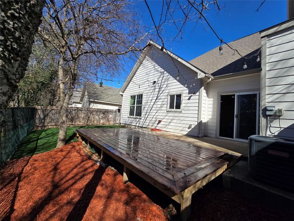 12224 Abbey Glen LN , Unit A, Austin, TX 78753