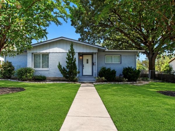 1307 Vine ST , Georgetown, TX 78626