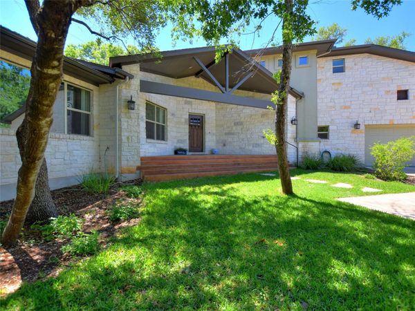 109 Crest View DR , Lakeway, TX 78734