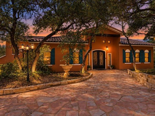 653 Saddleridge DR, Wimberley, TX 78676