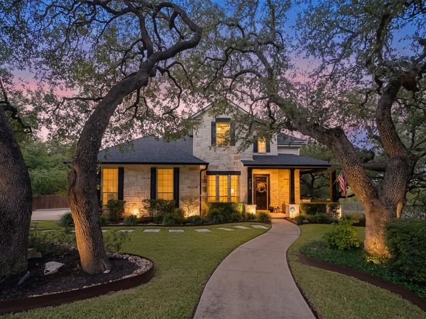 7412 Doswell LN , Austin, TX 78739