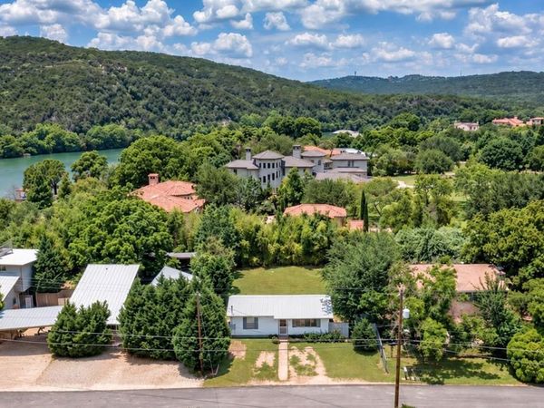 13011 River BND , Unit B, Austin, TX 78732