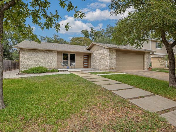 11509 Heathrow DR , Austin, TX 78759