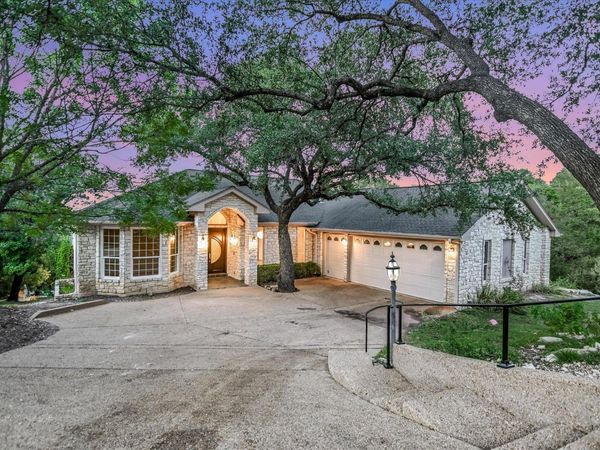 103 Highlander ST , Lakeway, TX 78734