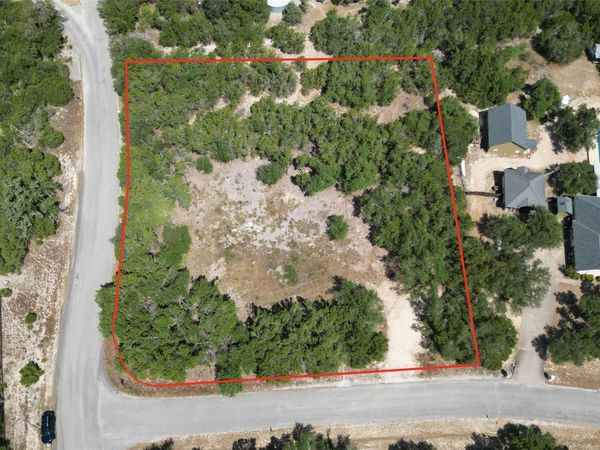 10911 W. Cave BLVD, Dripping Springs, TX 78620