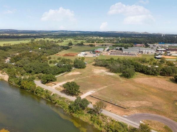 1440 River RUN, Blanco, TX 78606