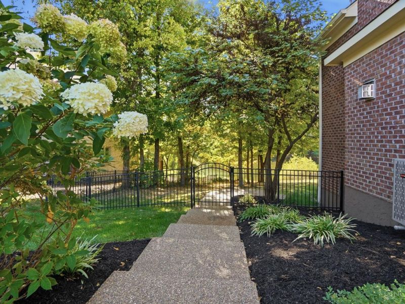 8590 Stoney Bridge Drive, Anderson Township, OH 45244 Photo 41