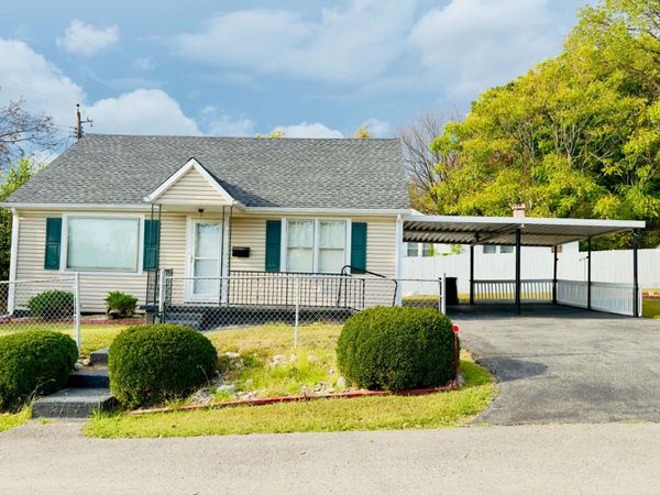 1206 Cates St, Hopkinsville, KY 42240