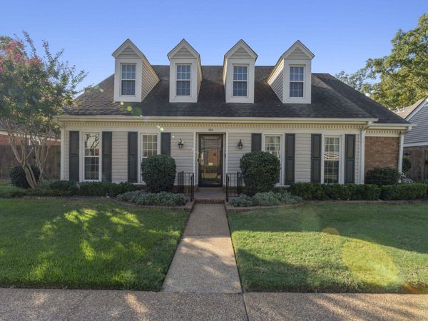 1910 WICKLOW WAY, Germantown, TN 38139