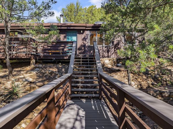 2125 Paseo Primero, Santa Fe, NM 87501