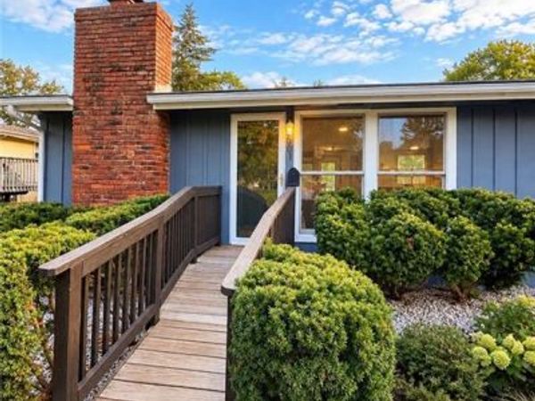 5901 N Michigan Place, Gladstone, MO 64118
