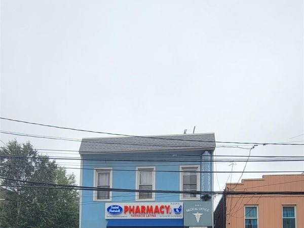 39-20 29th Street, Long Island City, NY 11101