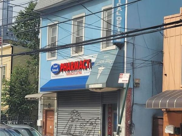 39-20 29th Street , Long Island City, NY 11101