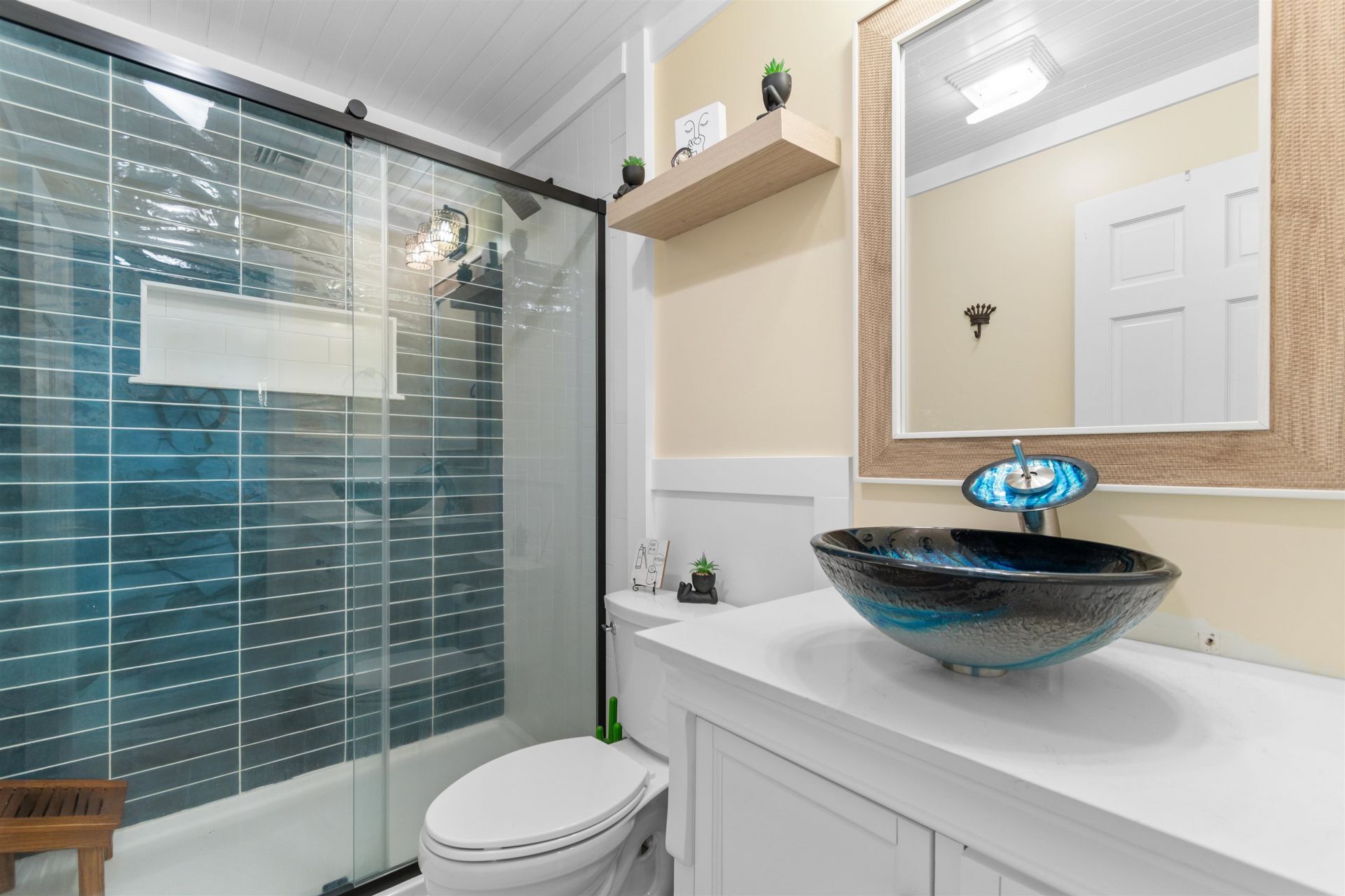 3015 Old Bryan Dr.  Photo 4