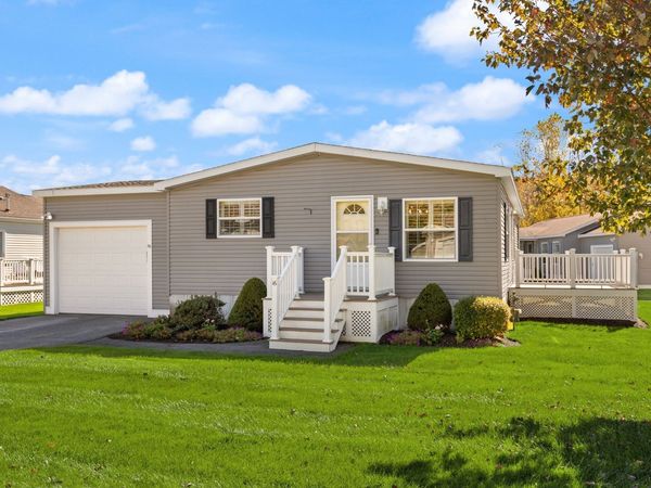 16 Skyview Drive, Brockton, MA 02301