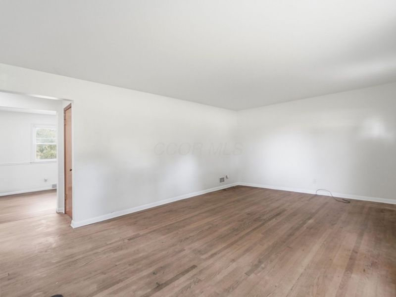 750 Fieldson Drive, Heath, OH 43056 Photo 6