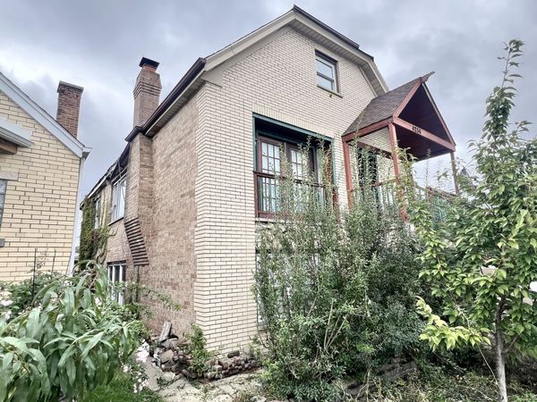 4256 N Meade Avenue , Chicago, IL 60634