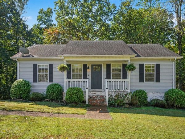 1429 Dividing Ridge Rd , Goodlettsville, TN 37072