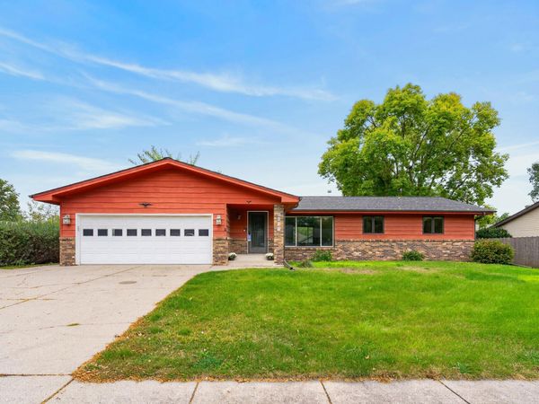2017 Stevenson Drive, Ames, IA 50010