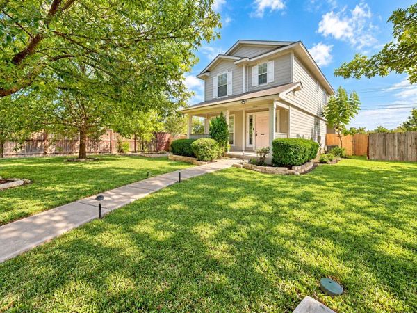 2415 Melissa Oaks LN , Austin, TX 78744