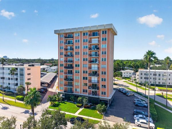 1120 N SHORE DRIVE NE, Unit 502, ST PETERSBURG, FL 33701