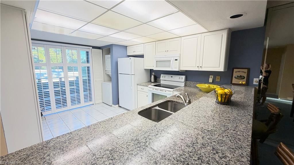 132 Pinebrook Dr, Fort Myers, FL 33907 Photo
